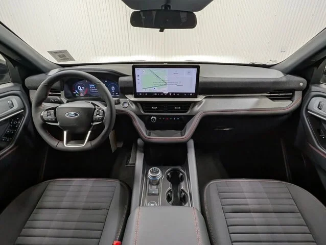 New 2026 Carbonized Gray Metallic Ford ST-Line image 31