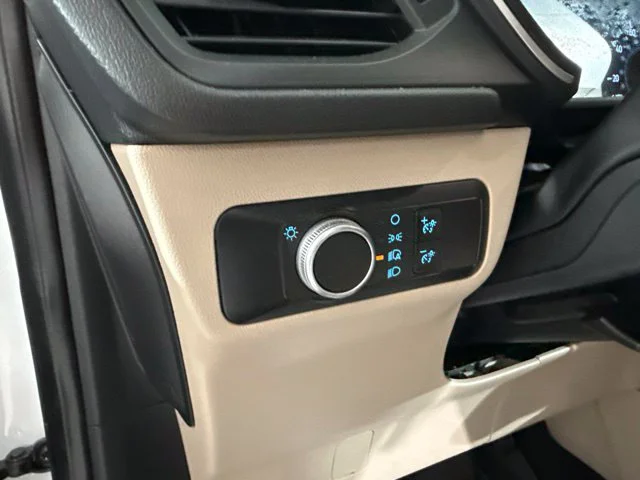 Used 2020 White Ford SE image 20