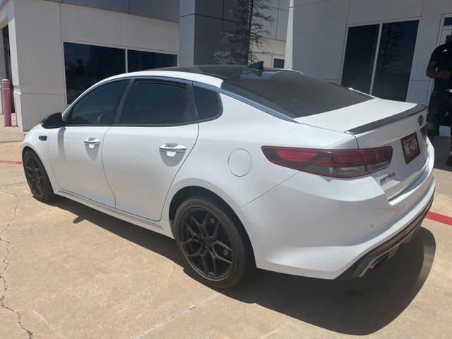 Used 2016 White Kia SXL image 6