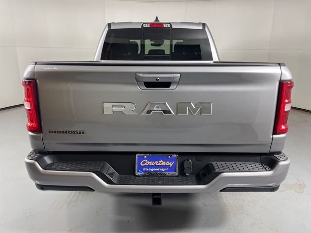 New 2025 Billet Silver Metallic Clear-Coat Exterior Paint RAM Big Horn/Lone Star image 7
