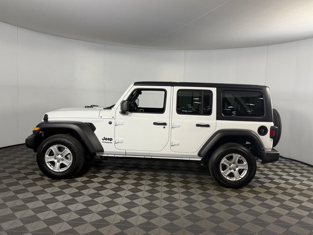 Used 2022 White Jeep Unlimited Sport S image 8