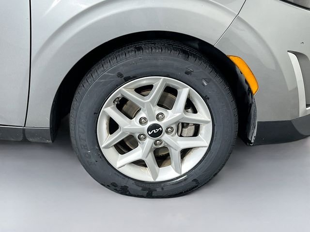 2024 Kia Soul LX - Photo 33