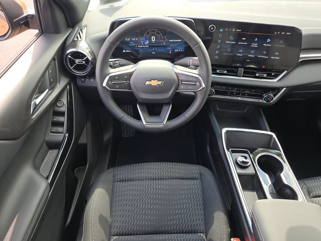 2027 Chevrolet Equinox LT - Photo 8
