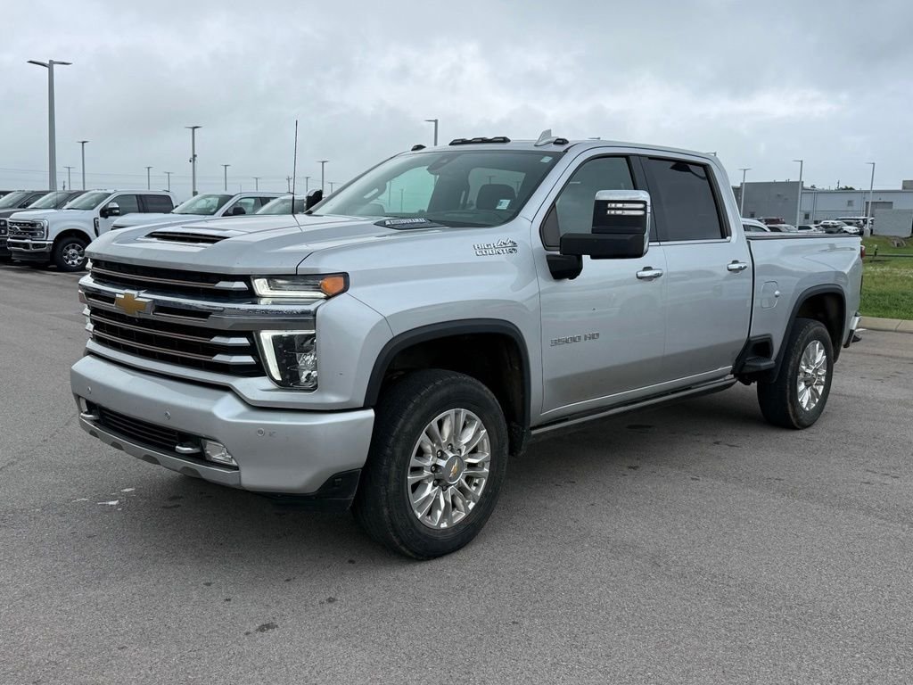 Used 2022 Silver Ice Metallic Chevrolet High Country image 20