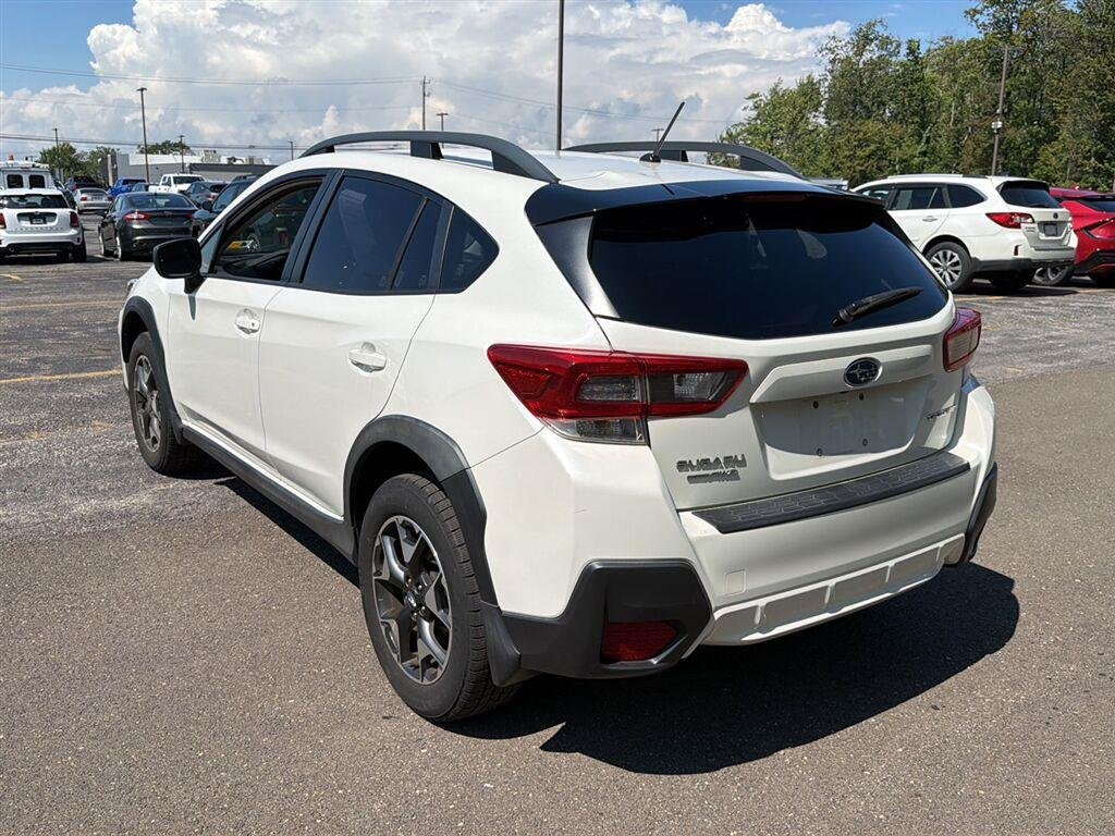 Used 2020 Crystal White Pearl Subaru  image 9