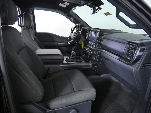 Used 2021 Black Ford XLT image 10
