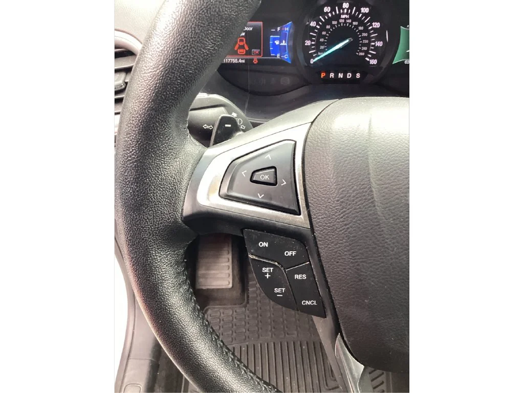 Used 2017 White Ford SEL image 38