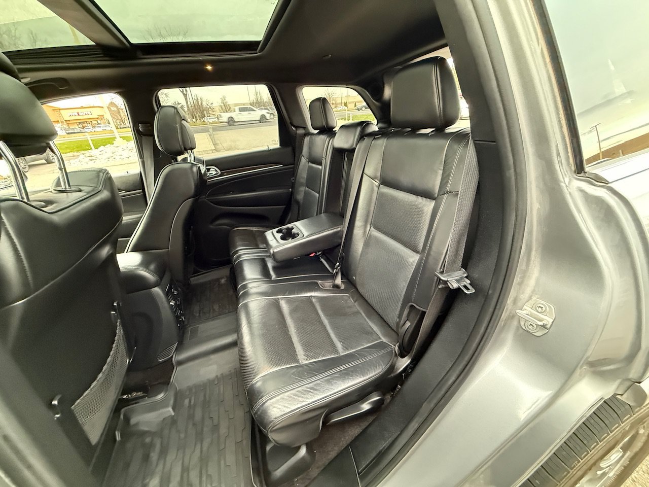 2018 Jeep Grand Cherokee Overland - Photo 42