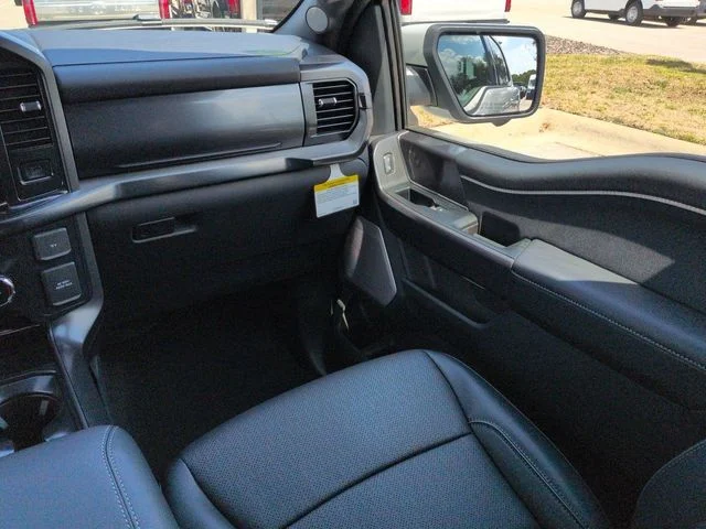 New 2026 Avalanche Ford Lariat® image 17