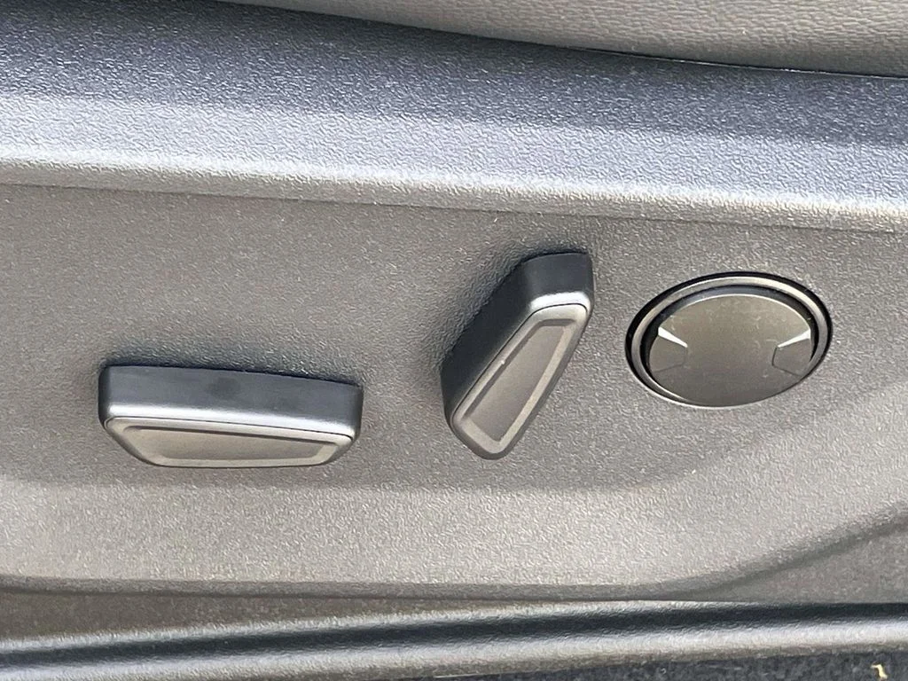 New 2026 Gray Ford Lariat image 14