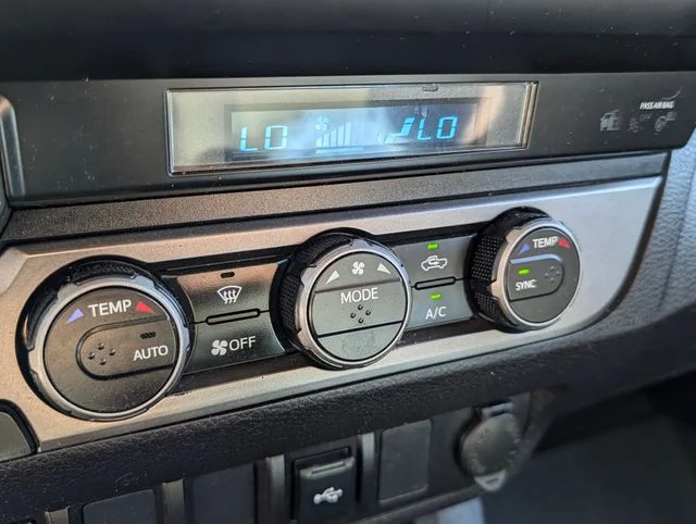 Used 2023 White Toyota SR image 21