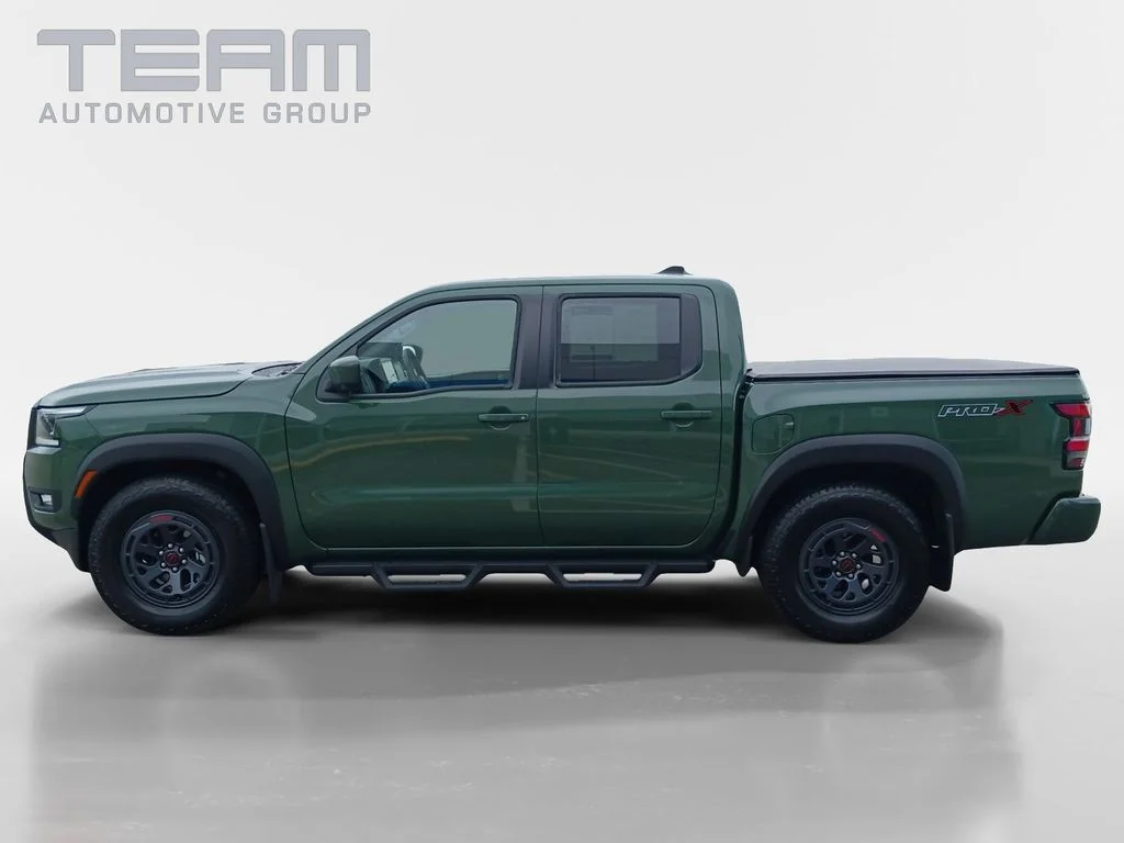 Used 2026 Green Nissan PRO-X image 4