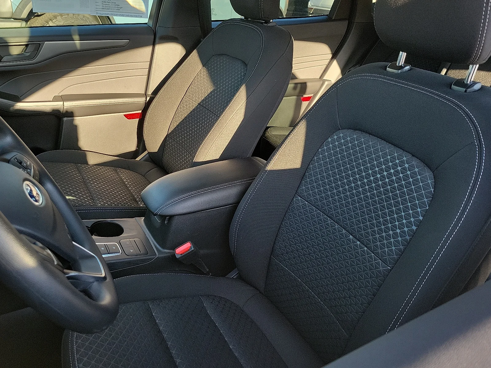 Used 2025 Silver Metallic Ford Active image 6