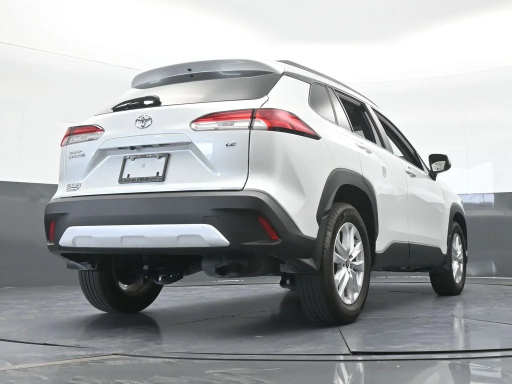 Used 2024 Pearl Toyota LE image 58