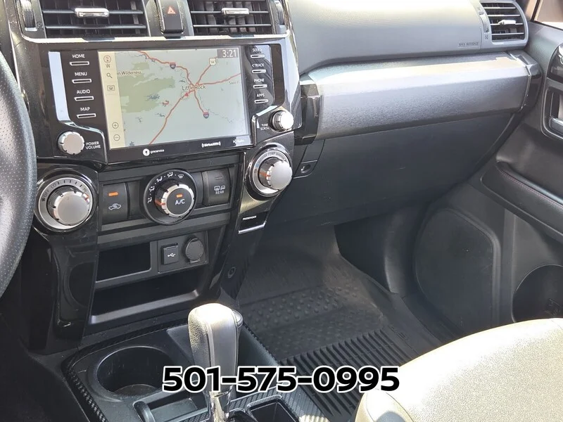 Used 2021 Midnight Black Metallic TOYOTA VENTURE 4WD image 28