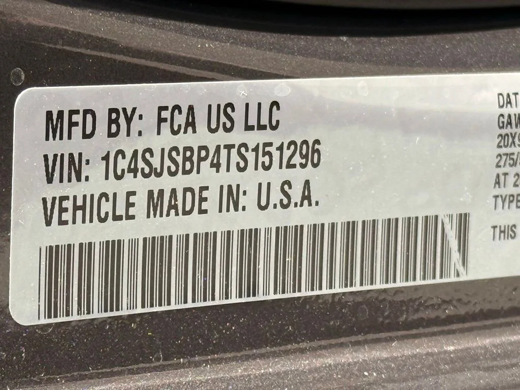 New 2026 Baltic Gray Metallic Clearcoat Jeep Limited Altitude image 40