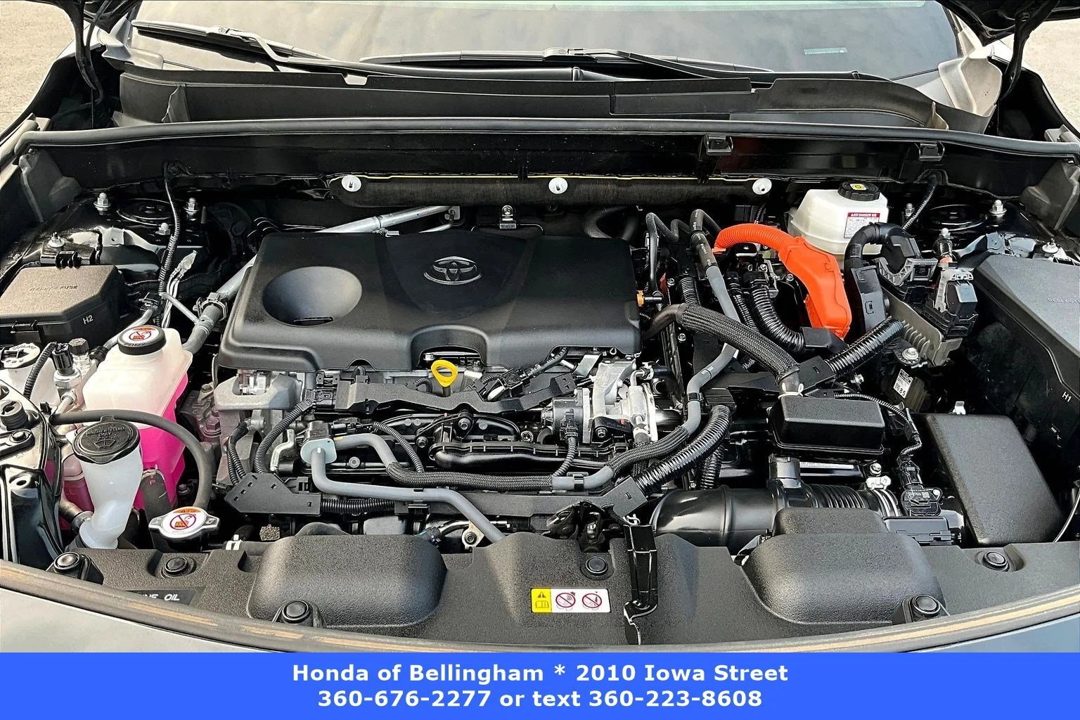 Used 2022 Celestial Black Toyota XLE image 25