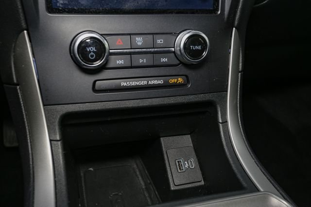 Used 2024 Black Ford SEL image 24