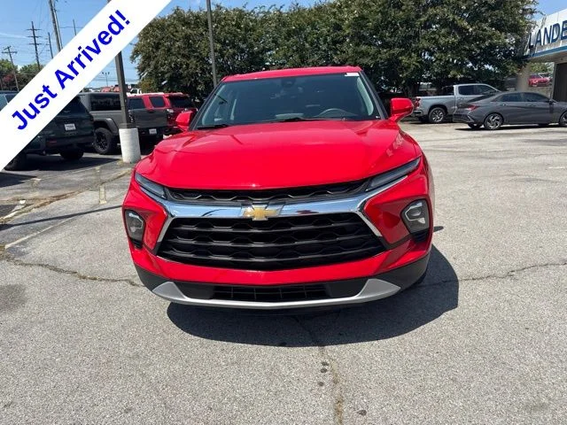 Used 2023 Red Chevrolet LT image 8