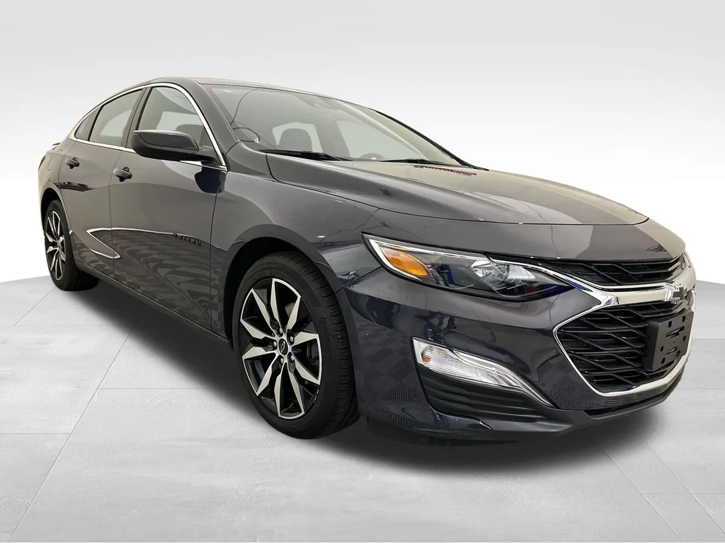 Used 2025 Black Chevrolet RS image 8