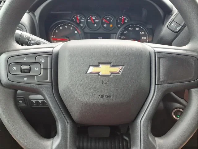 New 2026 Summit White Chevrolet Work Truck image 11