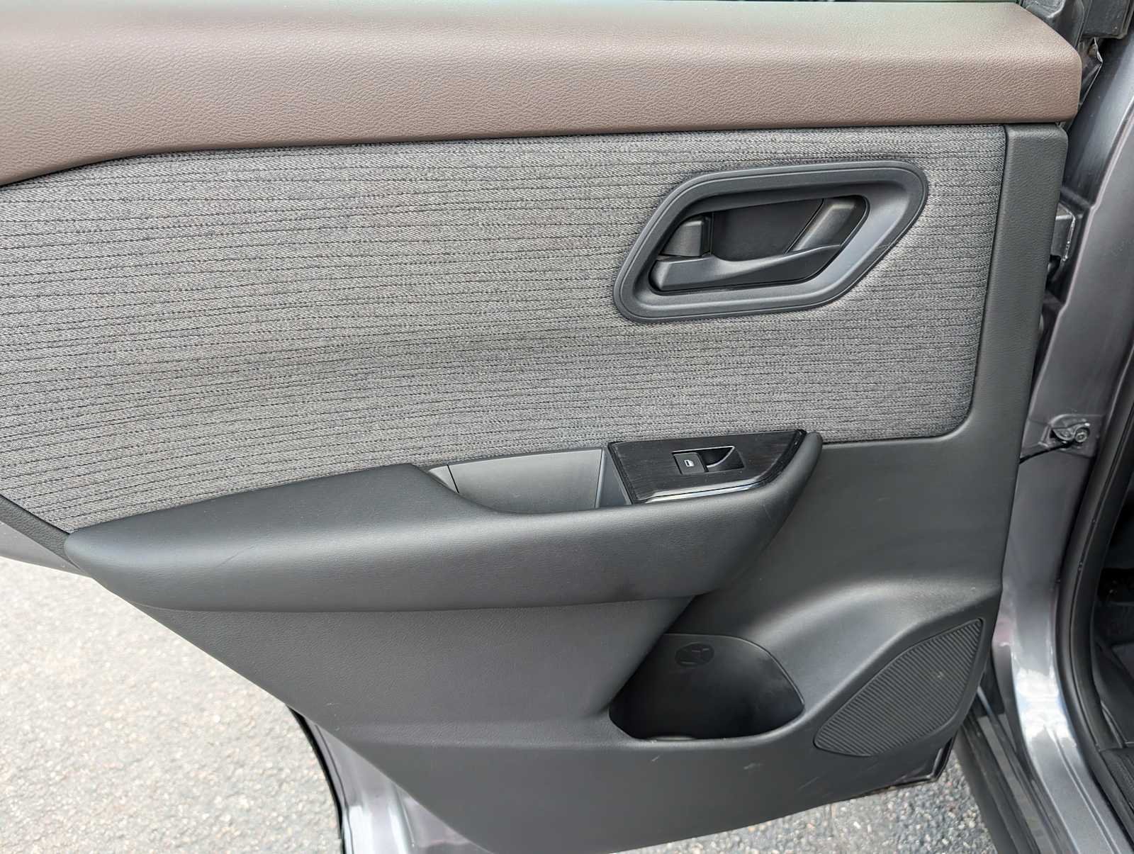 Used 2023 Gun Metallic Nissan S image 14