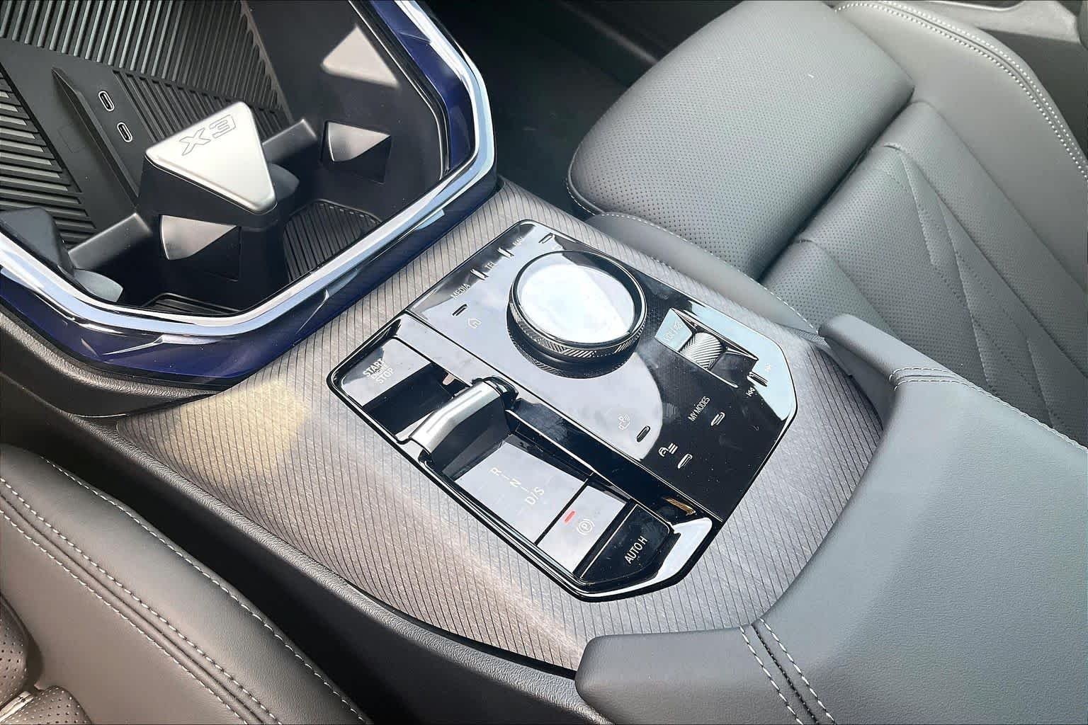 Used 2026 Black Sapphire Metallic BMW 30 xDrive image 8
