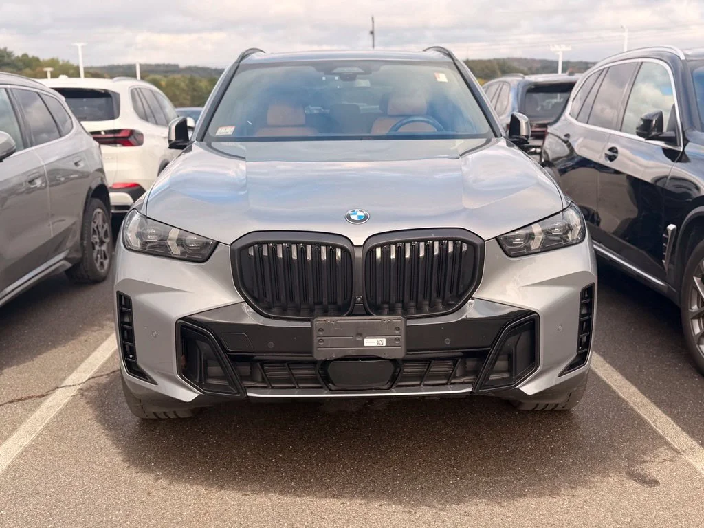 Certified Used 2024 Gray BMW xDrive40i image 2