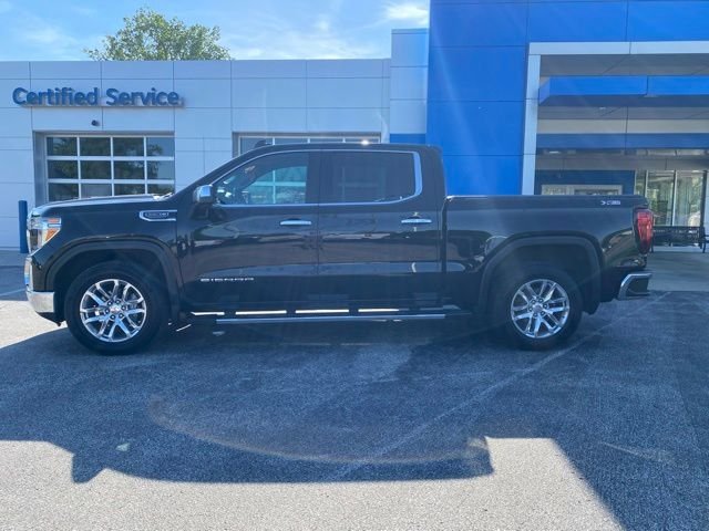 Used 2020 Black GMC SLT image 2