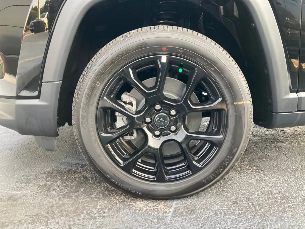 2025 Jeep Compass Latitude - Photo 17