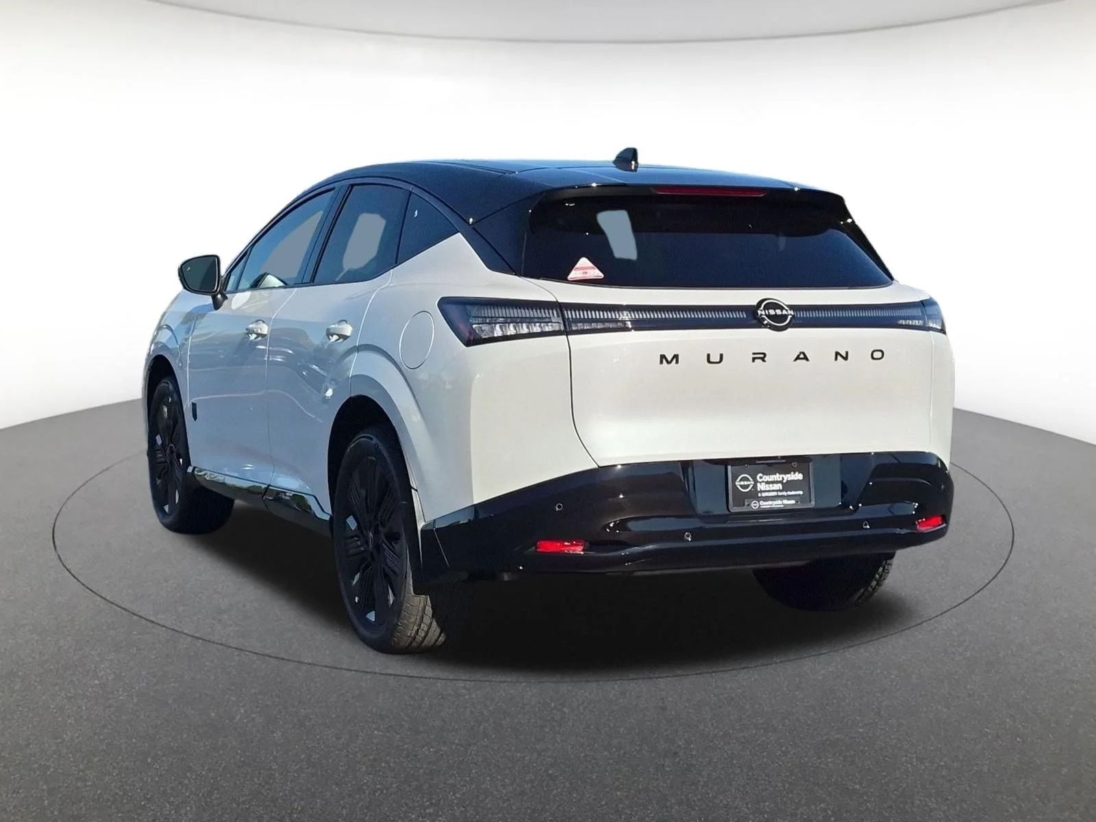 New 2027 Everest White Pearl TriCoat / Super Black Two-tone Nissan Dark Armor image 8