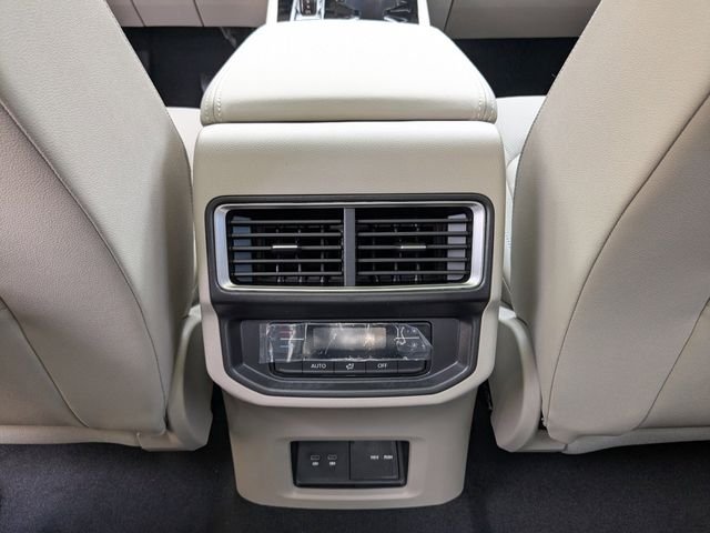 2026 Volkswagen Atlas SE w/Tech - Photo 15