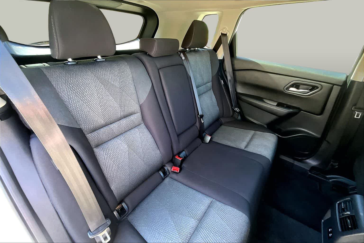 Certified Used 2024 Everest White P Nissan SV image 20