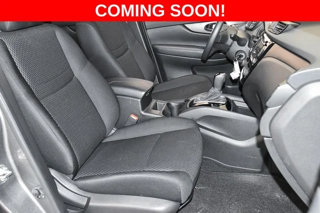 Used 2019 Gray Nissan S image 24