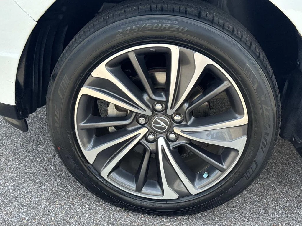 Certified Used 2020 White Acura Technology image 4