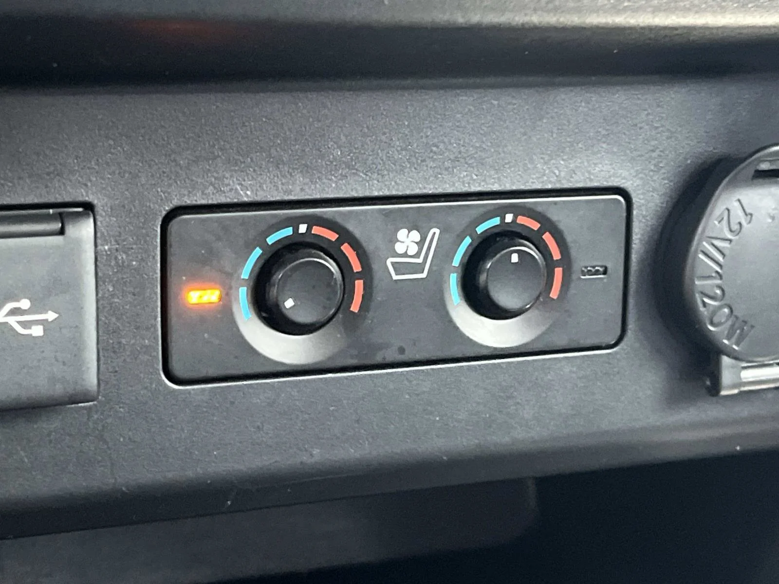 Used 2020 Magnetic Gray Metallic Toyota Nightshade image 40