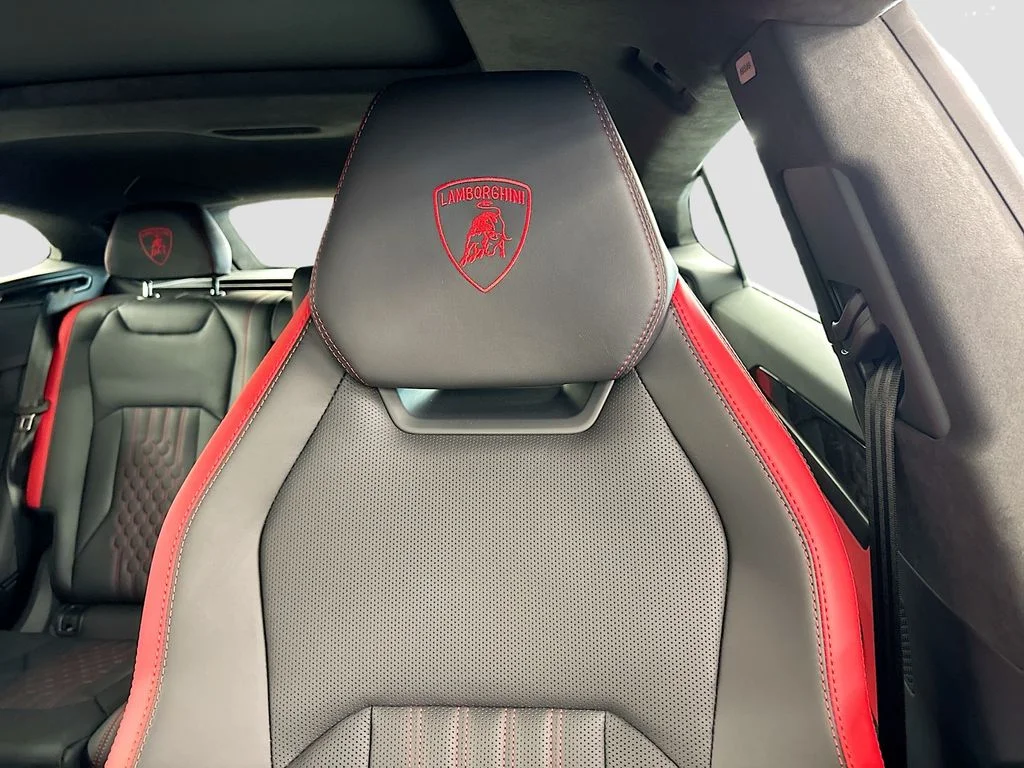 New 2026 Blue Lamborghini SE image 25