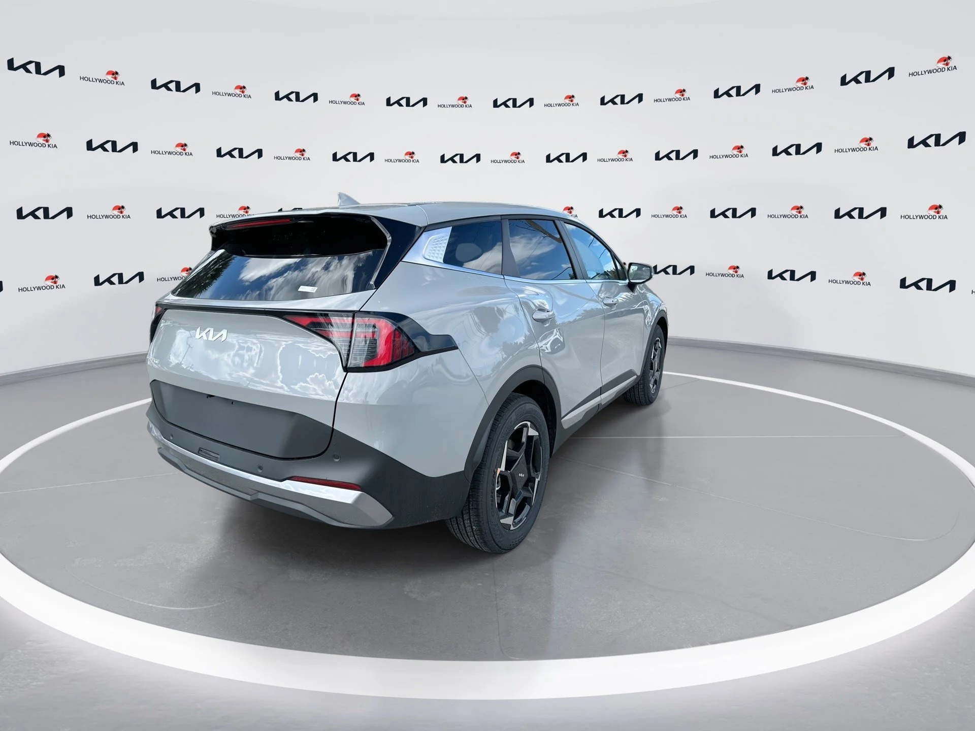 New 2026 Gravity Gray Kia EX image 8