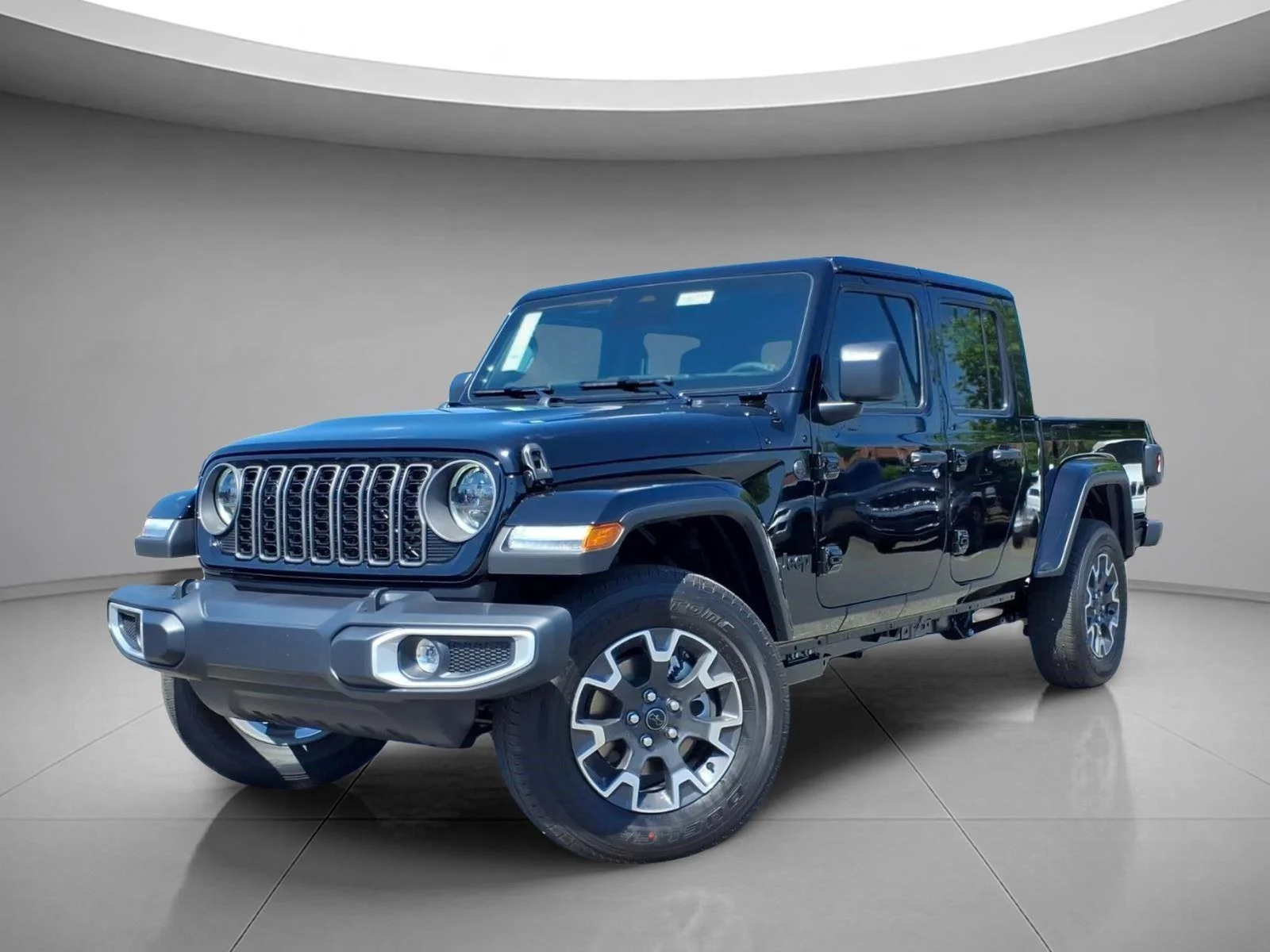 New 2026 Black Clear-Coat Exterior Paint Jeep Sahara image 1