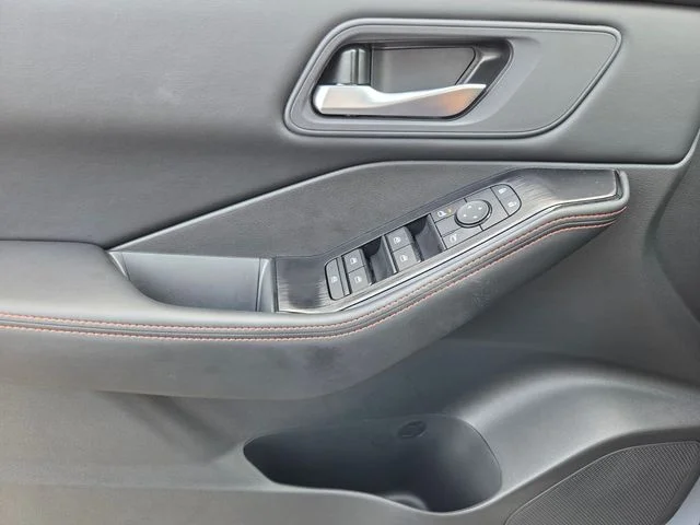 New 2026 Boulder Gray Pearl Nissan Rock Creek® image 20
