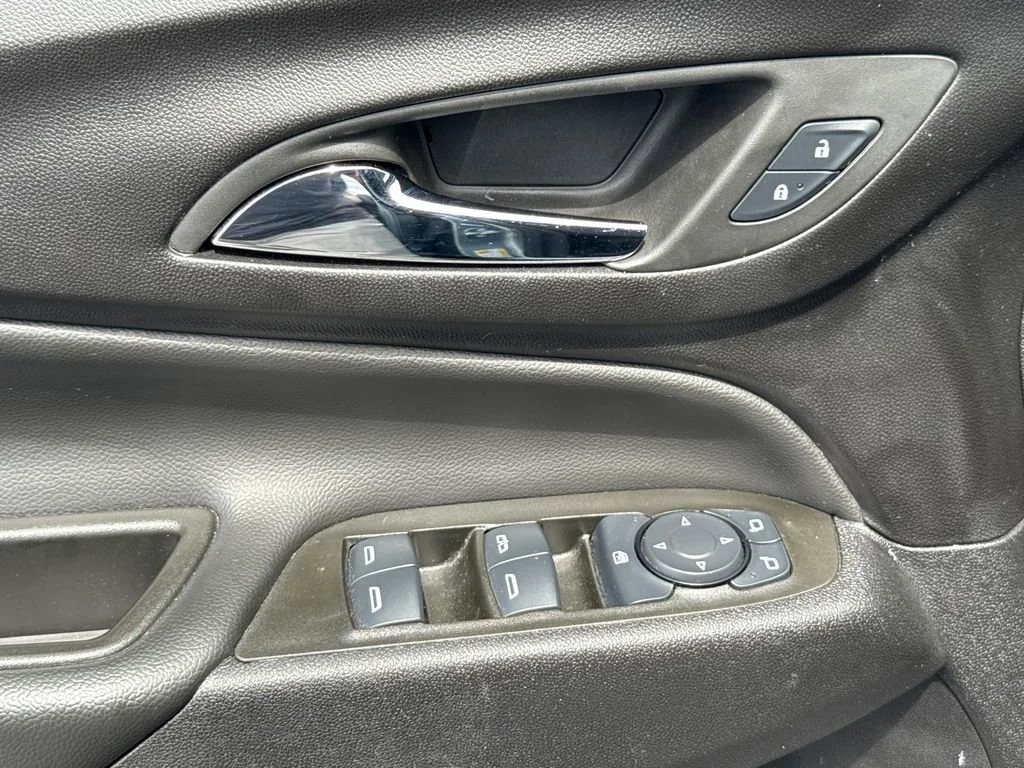 Used 2024 Sterling Gray Metallic Chevrolet LT image 22