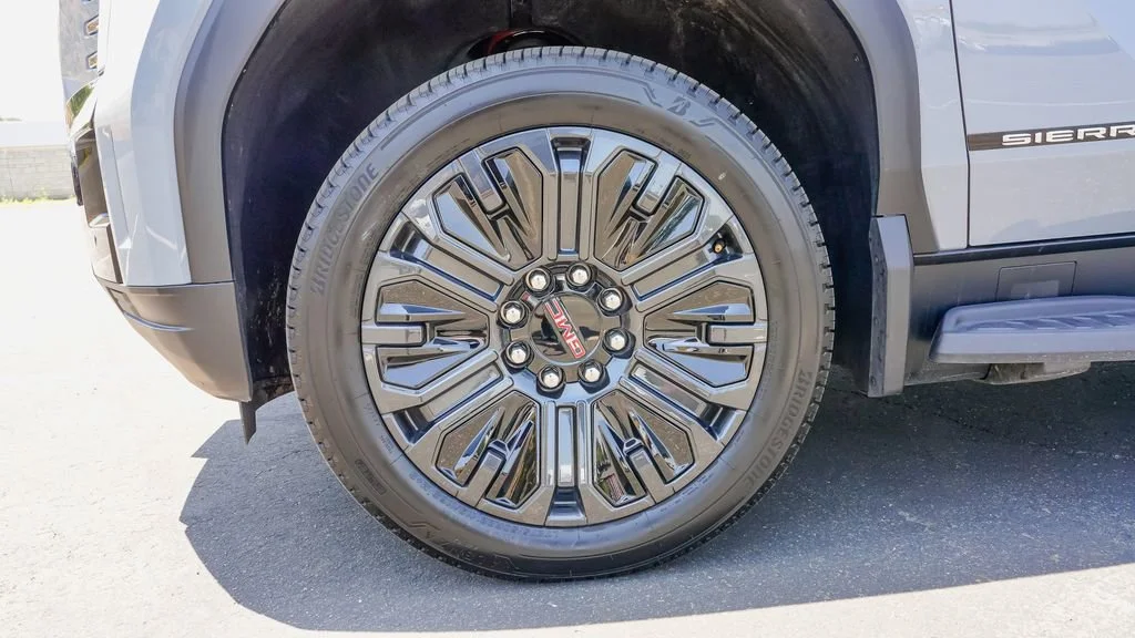 2026 GMC Sierra EV Elevation - Photo 7