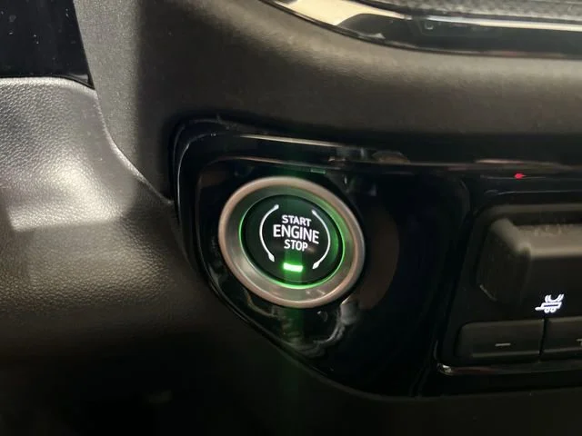 2022 Chevrolet Silverado 1500 ZR2 - Photo 16