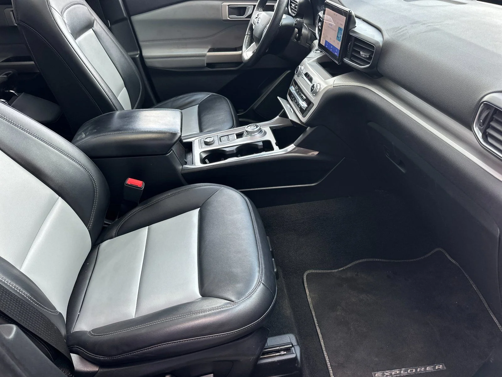 Used 2023 Red Metallic Ford XLT image 15