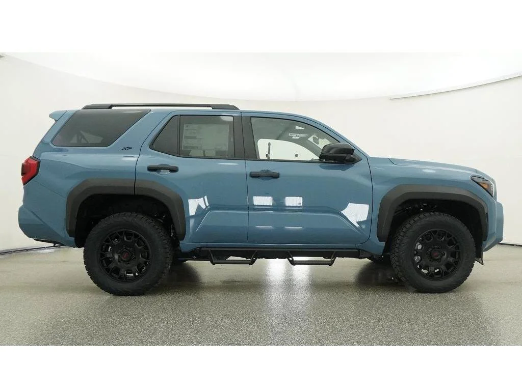 New 2026 Heritage Blue Toyota SR5 image 27