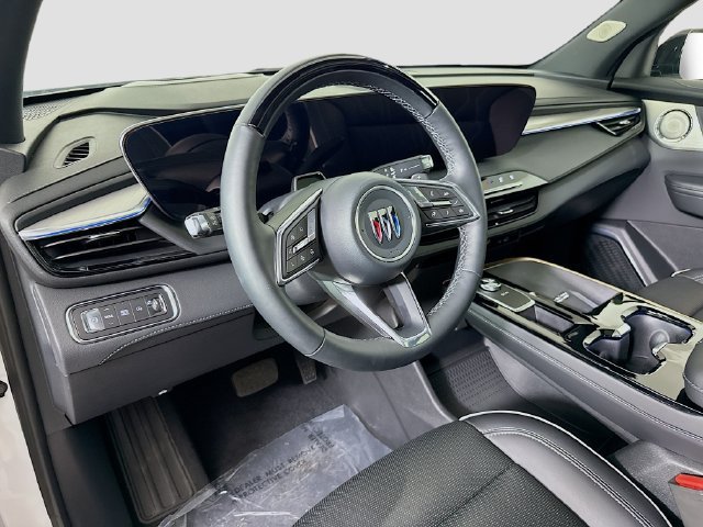 Used 2025 White Frost Tricoat Buick Avenir image 10