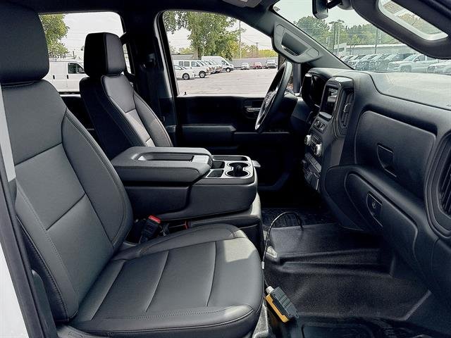 2025 GMC Sierra 3500 Chassis Cab Pro - Photo 57