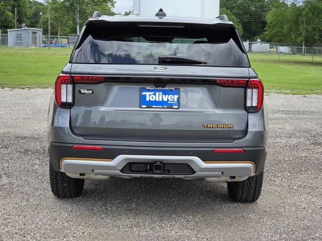 New 2026 Carbonized Gray Metallic Ford Tremor® image 5