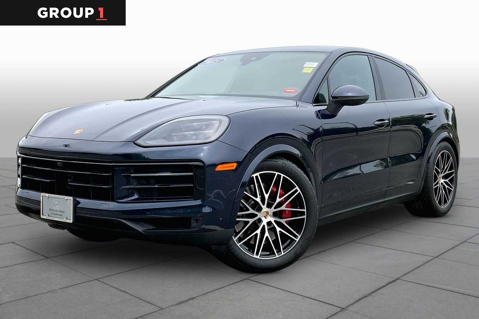2025 Porsche Cayenne S's photo