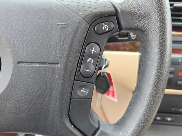 Used 2005  BMW 330i image 21